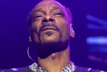Snoop Dogg entra nel mondo del calcio: Ora È Co-Proprietario del Swansea
