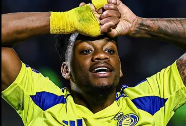 Mourinho All'Attacco: Il Ribelle che fa infuriare il Fenerbahçe