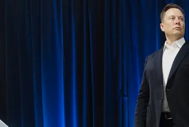 Elon Musk si autodefinisce 'cittadino in difficoltà' per sbloccare agevolazioni per Neuralink