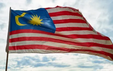 Maxi blitz in Malesia: Centinaia di migranti fermati per gioco illegale