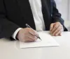 Scandalo a Singapore: Studi legali multati per coinvolgimento in riciclaggio di denaro