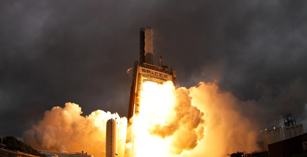 Scontro Trump-Musk: La sopravvivenza dei contratti SpaceX è a rischio