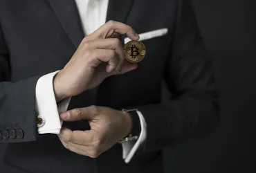 Trump firma il GENIUS Act: Rivoluzione criptovalute 2025
