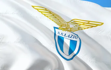 Proteste nei cieli di Roma: la Lazio in rivolta