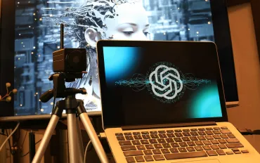 ChatGPT lancia la rivoluzionaria funzione di studio collaborativo