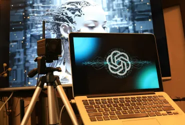 ChatGPT lancia la rivoluzionaria funzione di studio collaborativo