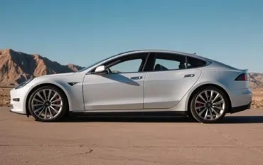 Tesla in crisi: Calano vendite e ricavi nel secondo trimestre