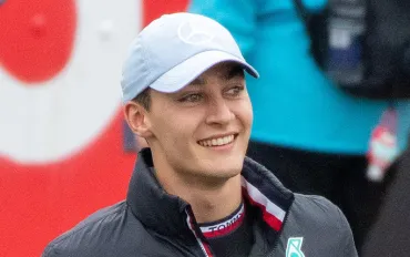 Accordo milionario imminente: George Russell resta in Mercedes