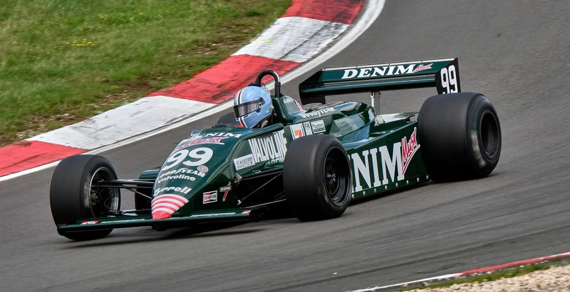 Alonso Fuori dal GP d'Ungheria: Drugović prende il volante