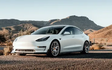 Tesla in crisi: Vendite di auto elettriche in Europa in caduta libera