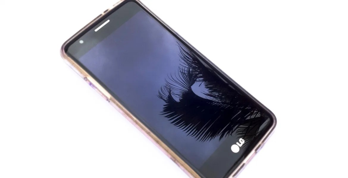 Smartphone LG causa incendio in Scozia: Risarcimento da £150mila