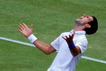 Djokovic sposta il torneo ATP da Belgrado ad Atene: una scelta simbolica che unisce Sport e Politica