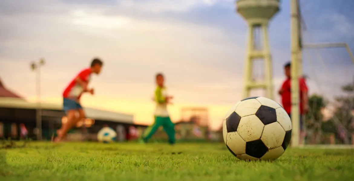 Il Cagliari alza l'asta: Nuovi volti e ambizioni in campo