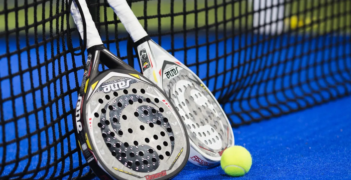 Manchester United si lancia nel padel: innovazione a Carrington
