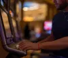 Stretta sul gioco illegale: sospeso locale in centro