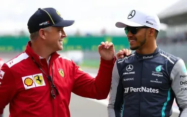 Ralf Schumacher critica Hamilton: 'Troppo vecchio per Ferrari'