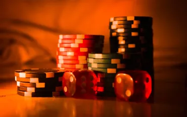 Sgomberato Hub di gioco illegale a Makati: Arresti e accuse