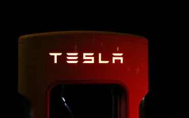 Tesla fatica a conquistare il mercato indiano: Solo 600 ordini in 2,5 mesi