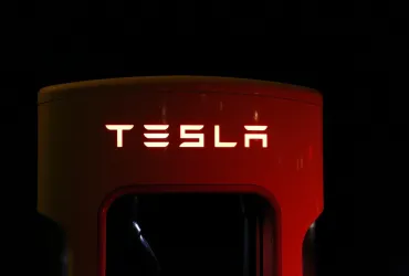 Tesla fatica a conquistare il mercato indiano: Solo 600 ordini in 2,5 mesi