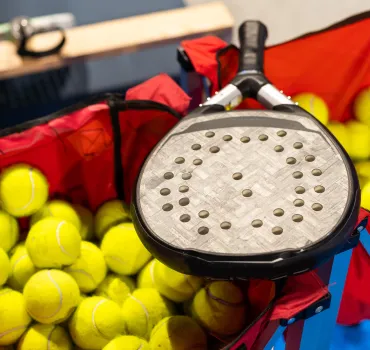 Arjen Robben, dai tiri a giro al Padel!