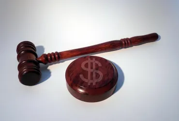 Decisione della corte salva l'accordo da 20 miliardi tra Apple e Google