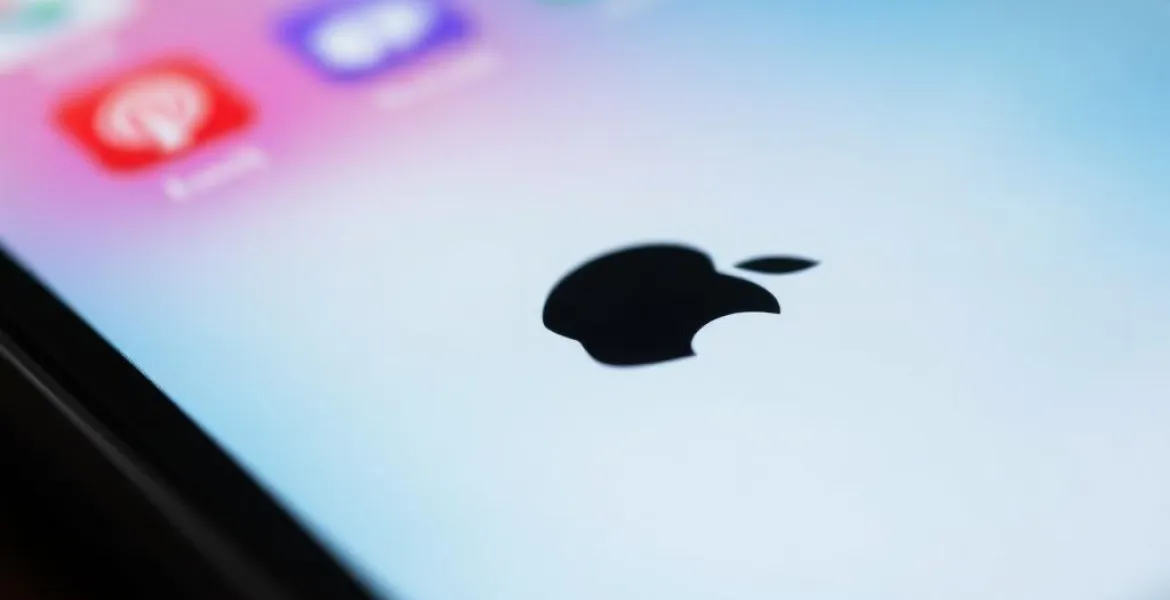 Apple rivoluziona Siri: Debutta il motore di ricerca AI