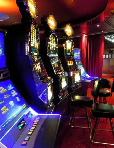 Gioco d'azzardo: calano le spese sui giocattoli da intrattenimento