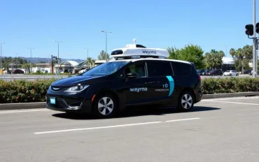 Waymo lancia servizio di taxi senza conducente da aeroporto di San Jose
