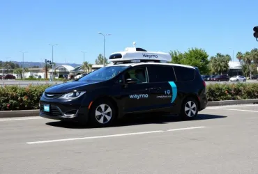Waymo lancia servizio di taxi senza conducente da aeroporto di San Jose