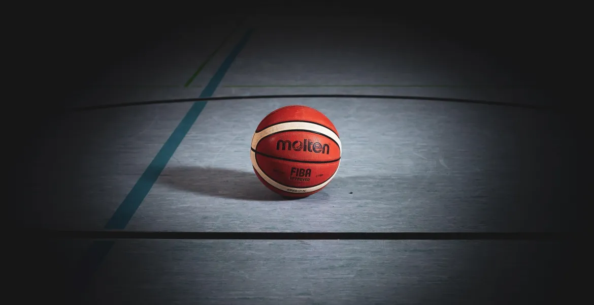 Scandalo scommesse: squalifica permanente per tre stelle del basket NCAA