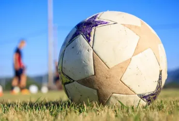 Sampdoria in crisi: Cesena espugna Marassi con Castagnetti
